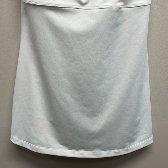 Athleta Inner Strength Built In Bra Tank Top White 36C - Picture 3 of 16